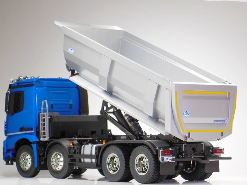 Tamiya 1/14 R/C Mercedes-Benz Arocs 4151 8x4 Tipper Truck - 56366