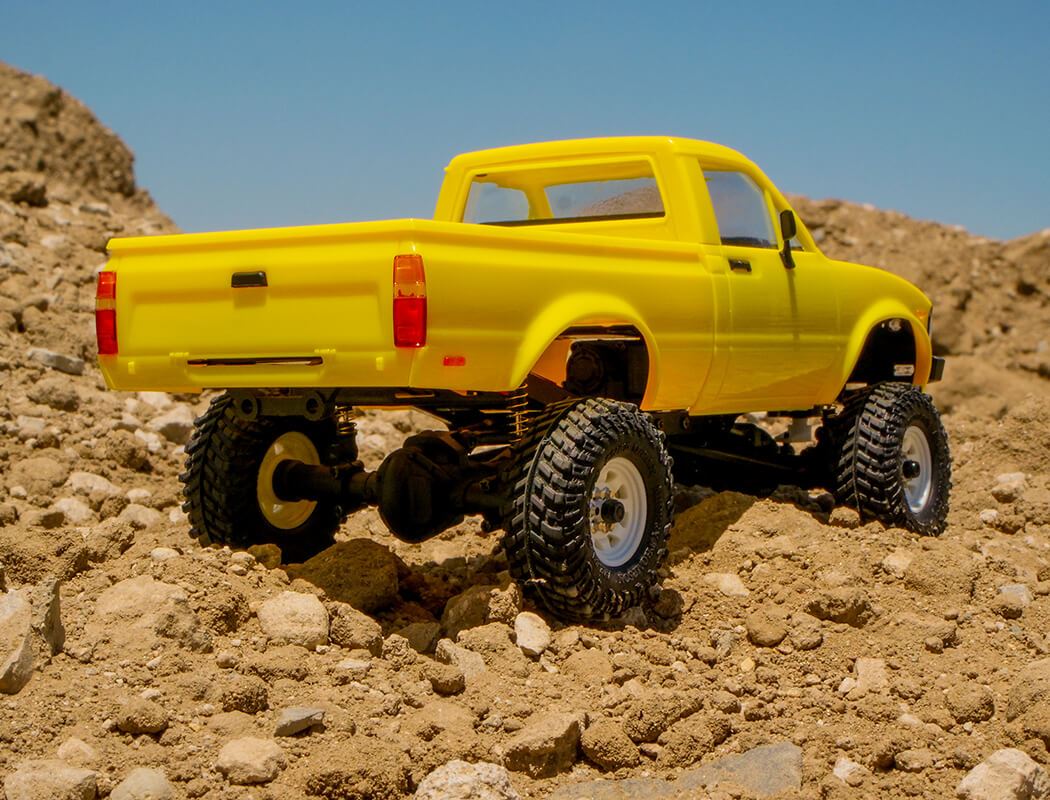 RC4WD 1/24 TRAIL FINDER 2 RTR W/ MOJAVE II HARD BODY SET (YE