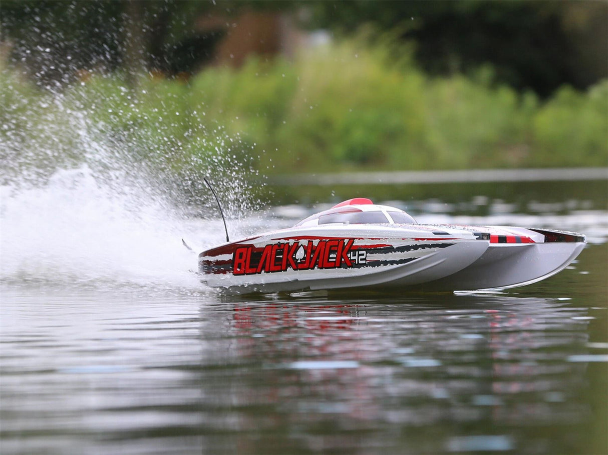 ProBoat Blackjack 42" 8S Brushless Catamaran RTR: White/Red