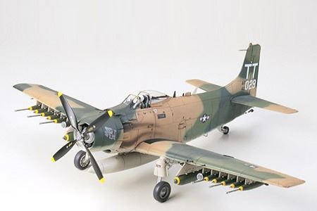 Tamiya A-1J Skyraider U.S. Air Force