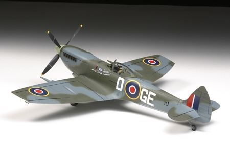 Tamiya 1/32 Spitfire Mk Xvie