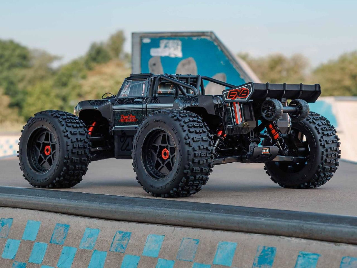 Arrma 1/5 OUTCAST 4X4 8S BLX EXB Brushless Stunt Truck RTR, Black