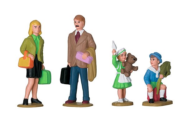 LGB Family Figure Set