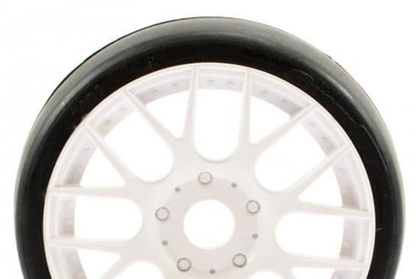 SWEEP 1/8TH EXP GT SLICK GLUED 45DEG TYRES W/BELT / EVO16 WHITE WHEELS / HIGH (PR)