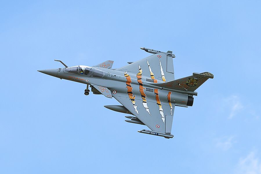 Fms 64Mm Edf Rafale Pnp With Reflex V3