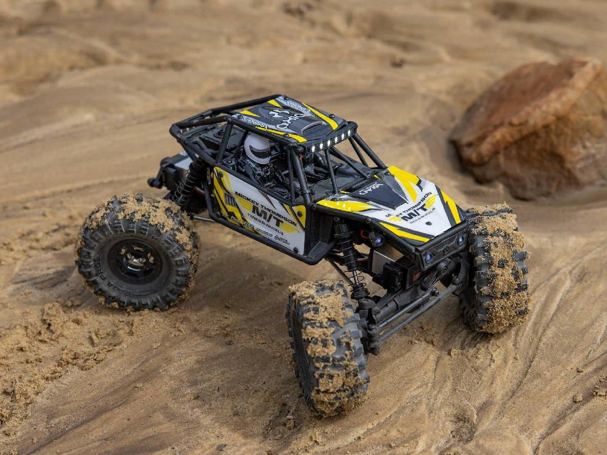 Axial 1/18 Utb18 Capra 4Ws 4Wd Trail Buggy Rtr With Bat/Chg Yellow