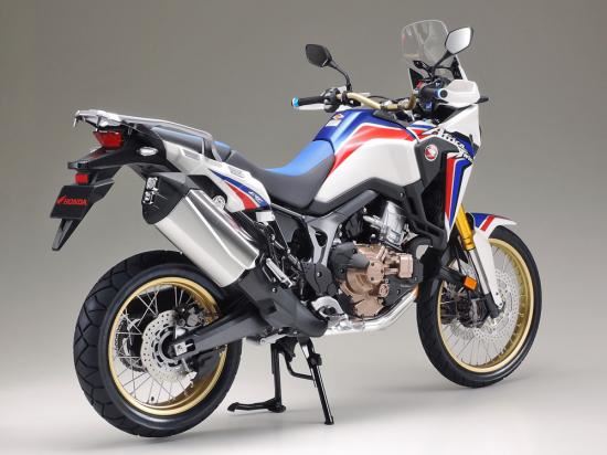 Tamiya 1/6 Honda CRF1000L Africa Twin Model Kit