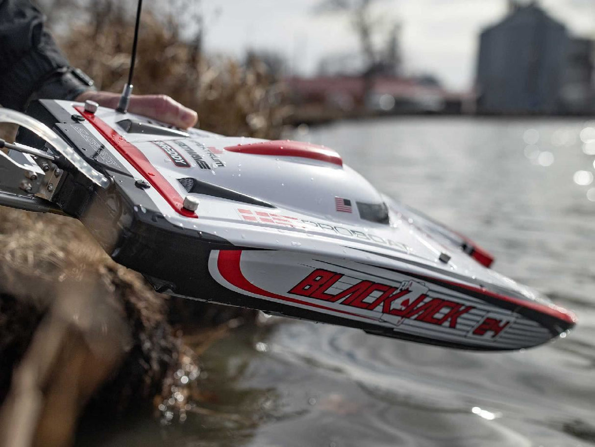 ProBoat Blackjack 24in V2 Catamaran Brushless: RTR, Vegas Offshore